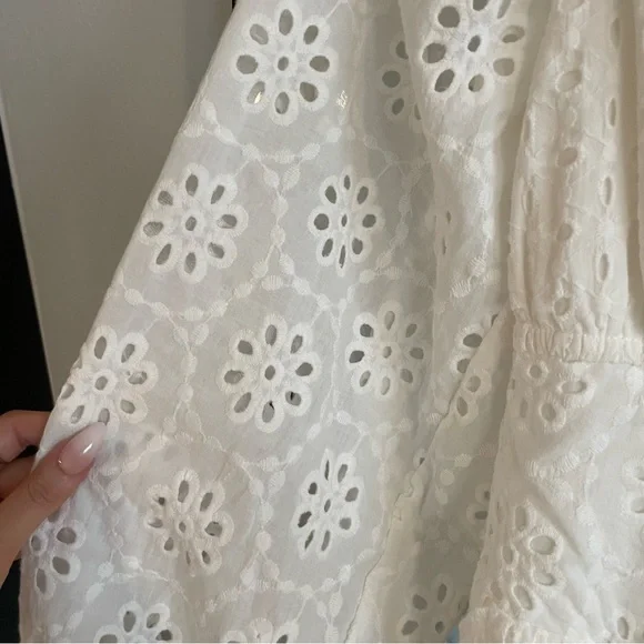 Saboskirt Luxe Leyton Eyelet Mini Dress - Picture 11 of 14